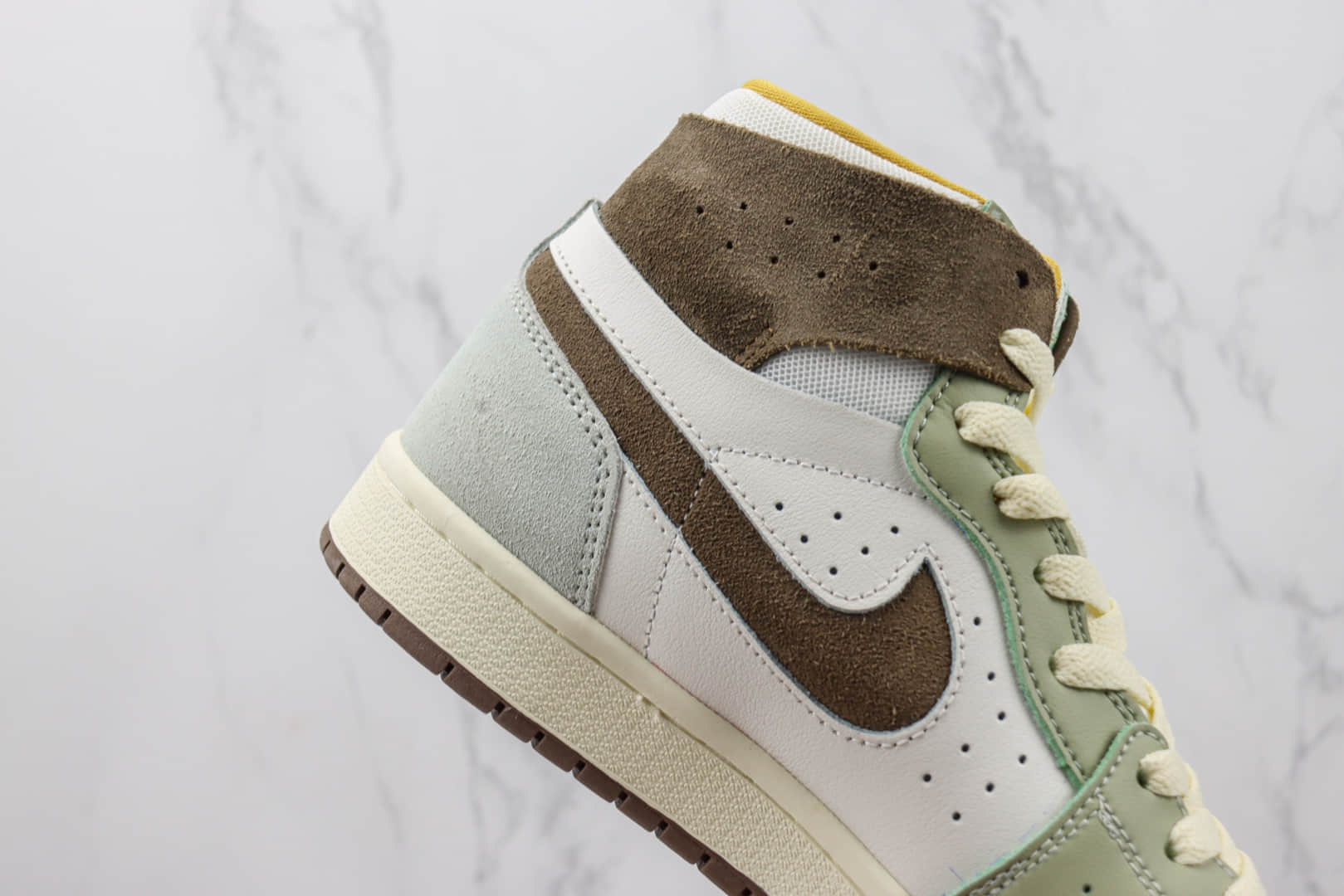 乔丹Air Jordan 1 High Zoom CMFT 2纯原版本高帮AJ1青白色篮球鞋 莆田天花板AJ1系列 货号:FD4327-121