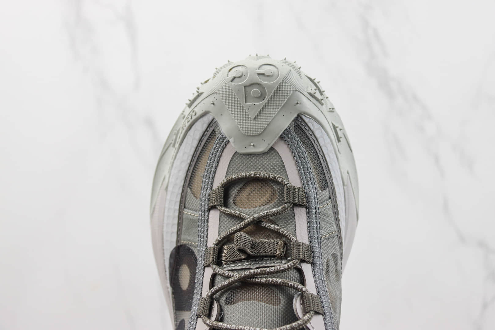 耐克Nike ACG Mountain Fly 2 Low纯原版本山脉2代浅灰色户外登山越野跑鞋 莆田复刻鞋货源 货号：DV7903-003