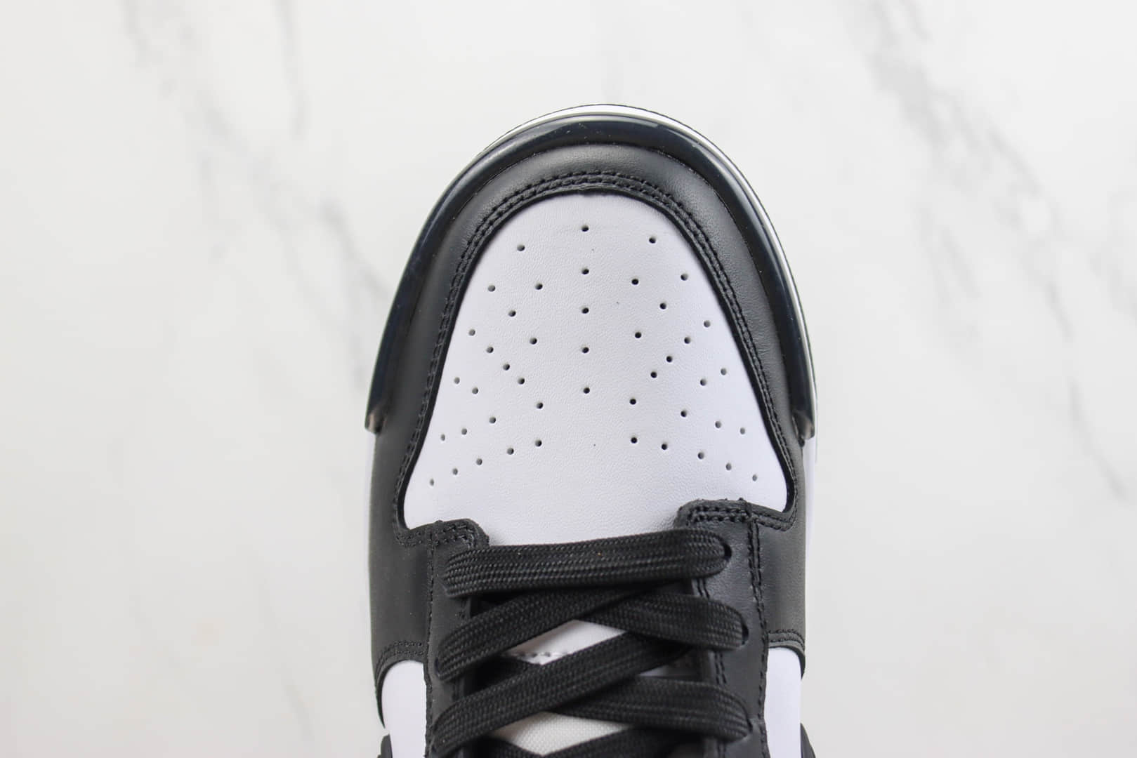 耐克Nike SB Dunk Low Twist“Panda”纯原版本低帮SB Dunk黑白熊猫立体勾子板鞋 莆田耐克货源 货号:DZ2794-001