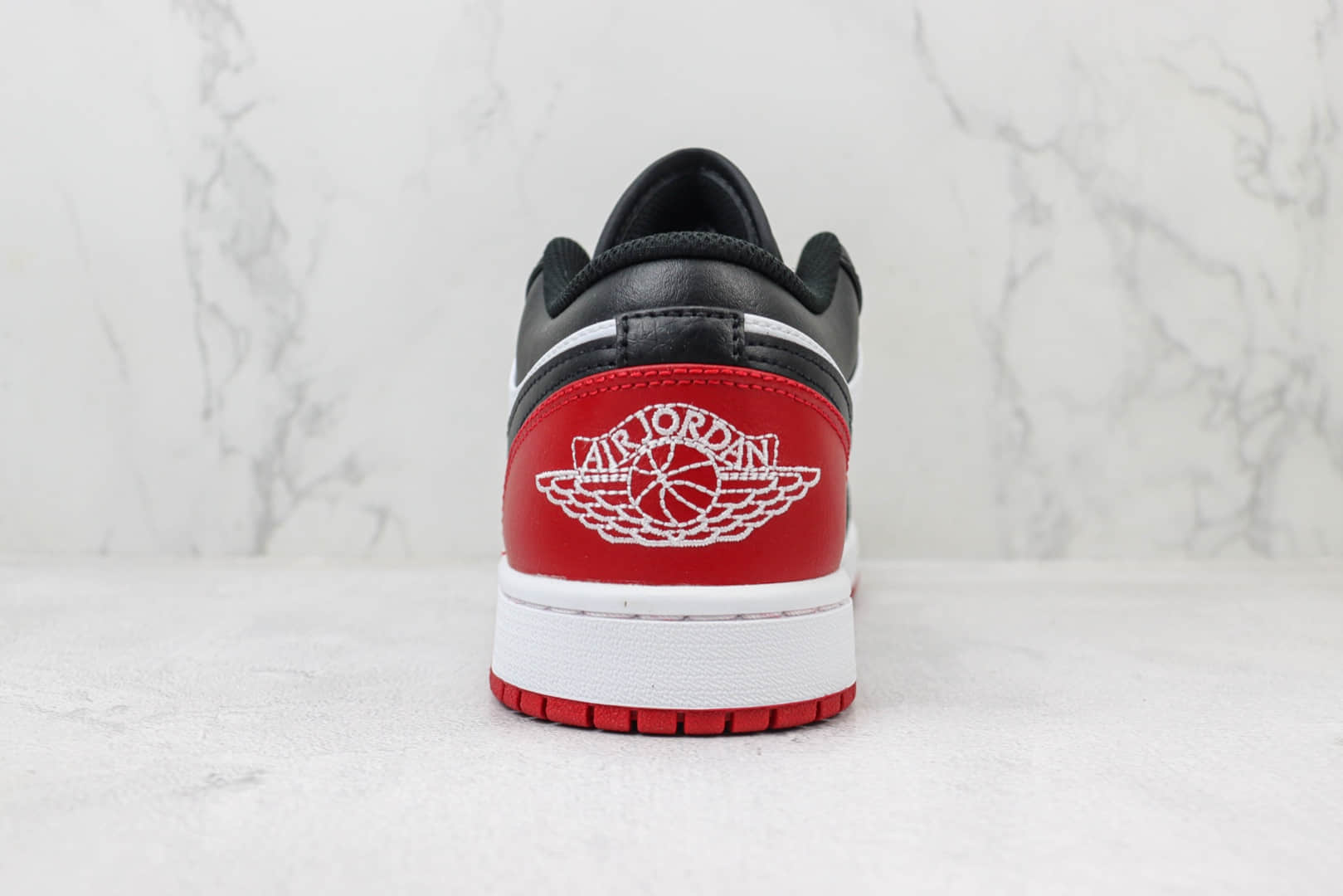 乔丹Air Jordan 1 Low “Bred Toe”纯原版本低帮AJ1黑红脚趾篮球鞋 莆田AJ货源 货号:553558-161