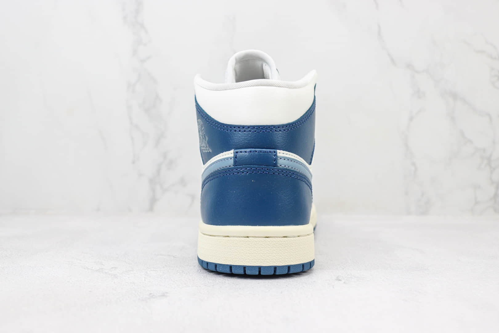 乔丹Air Jordan 1 Mid纯原版本中帮AJ1白深蓝篮球鞋 莆田AJ货源 货号:BQ6472-414