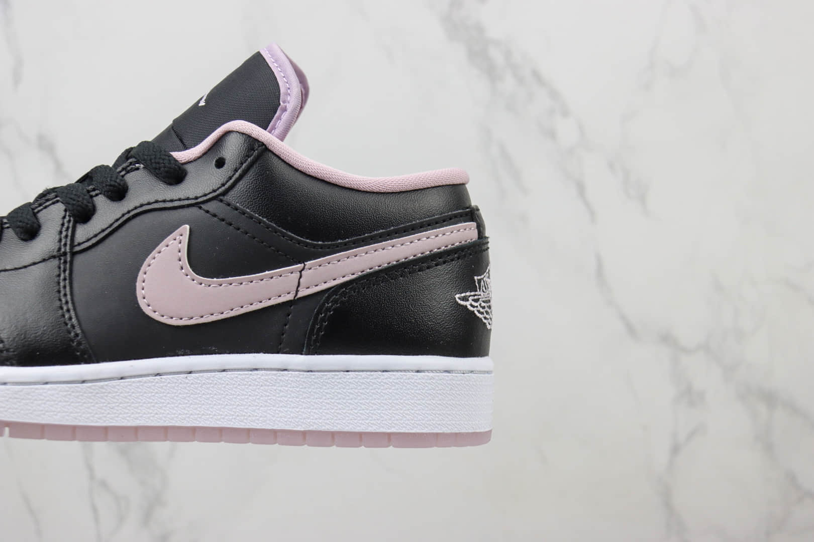 乔丹Air Jordan 1 Low纯原版本低帮AJ1黑粉篮球鞋 莆田AJ货源 货号:DV1333-051