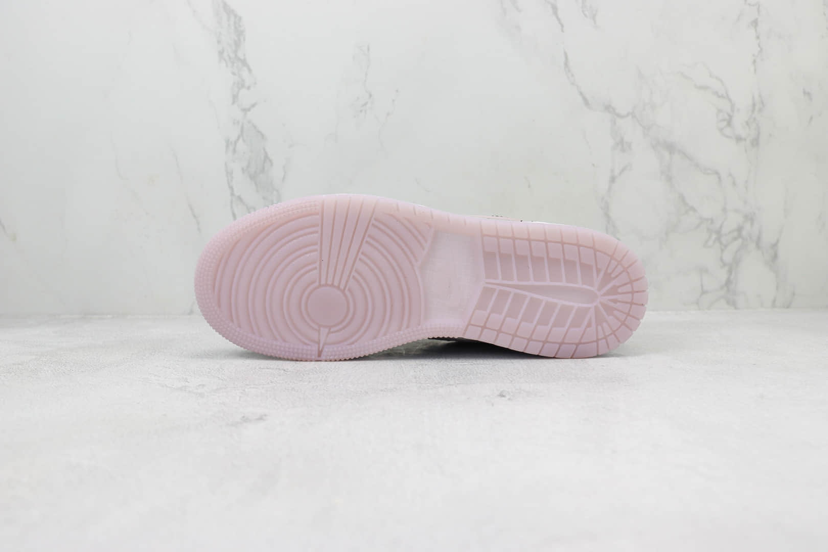 乔丹Air Jordan 1 Low纯原版本低帮AJ1黑粉篮球鞋 莆田AJ货源 货号:DV1333-051