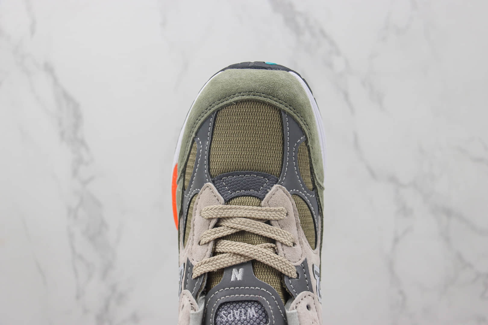 新百伦New Balance Made In USA M992纯原版本NB992美产军绿色复古跑鞋 莆田新百伦货源 货号：M992WT