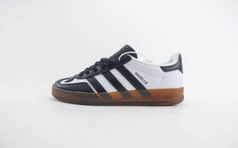 阿迪达斯adidas Originals Gazelle INdoor纯原版本三叶草黑白生胶板鞋 莆田阿迪达斯货源 货号：IH9990