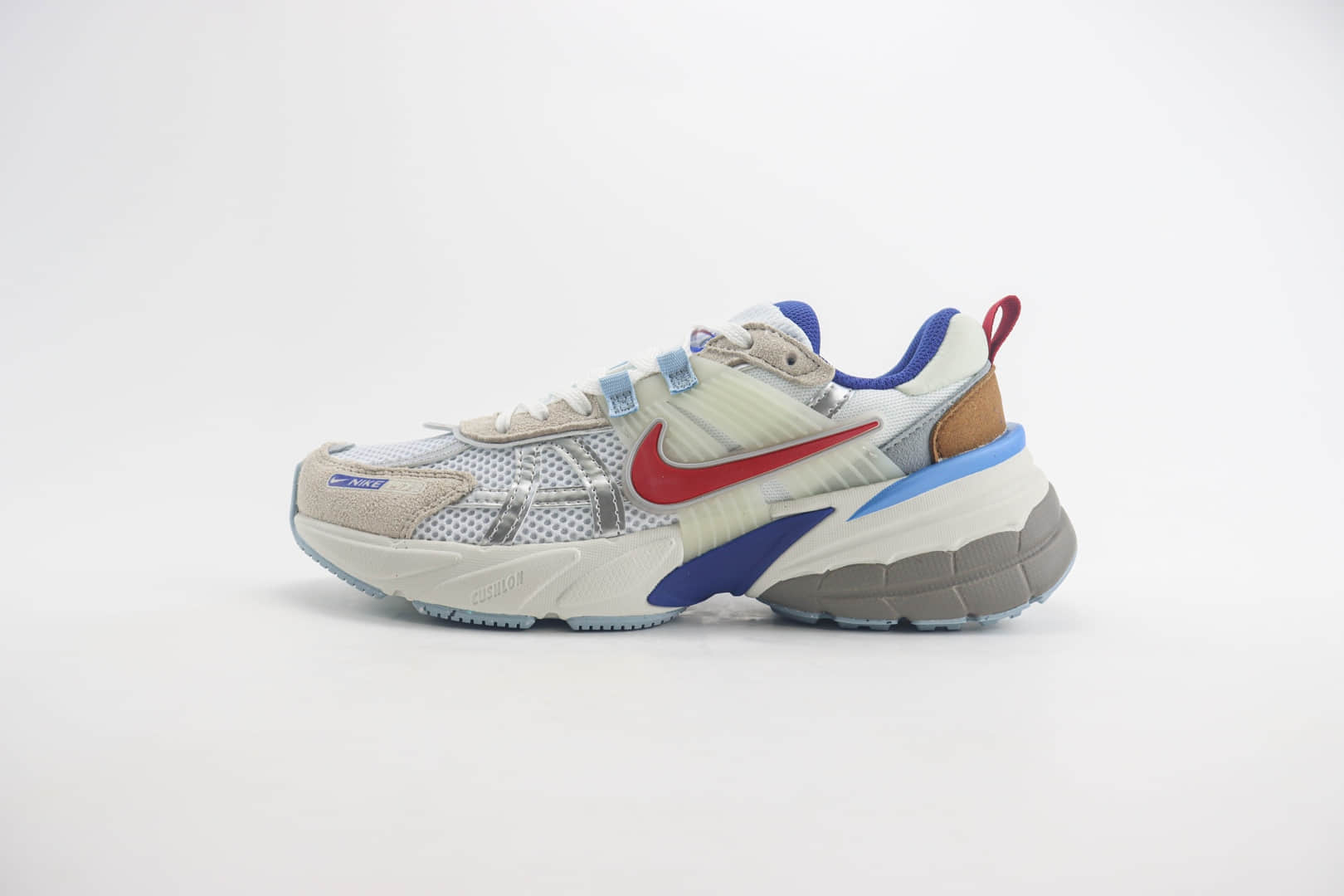 耐克Nike V2K Runtekk Run纯原版本V2K白红蓝复古跑鞋 莆田耐克批发 货号：HF5724-061