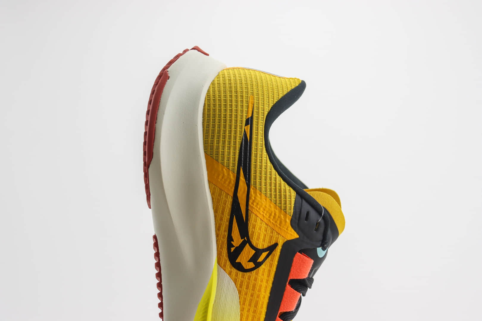 耐克Nike Air Zoom Rival Fly 3纯原版本红黄渐变马拉松轻量跑鞋 莆田耐克货源 货号：DO2424-739