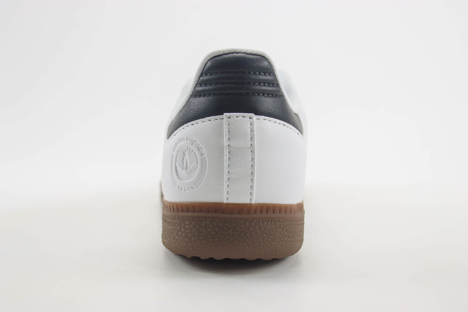 阿迪达斯adidas originals Samba OG纯原版本桑巴白灰黑生胶德训鞋 莆田阿迪达斯代理 货号：FW2427