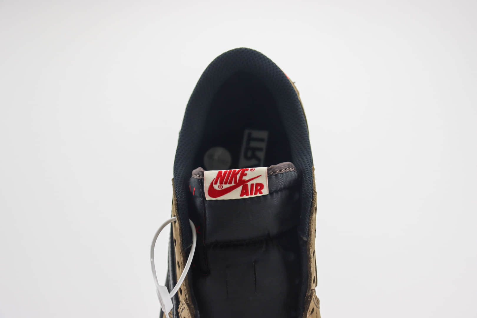 乔丹Travis Scott x Air Jordan 1 Low纯原版本低帮AJ1联名TS黑棕倒钩板鞋 莆田AJ货源 货号：DM7866-202