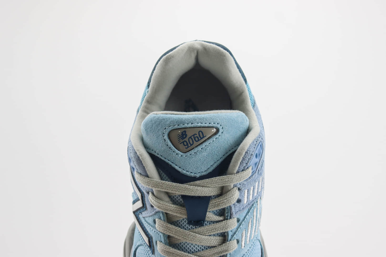 新百伦New Balance 9060纯原版本NB9060蓝色复古老爹鞋 莆田新百伦工厂 货号：U9060EED