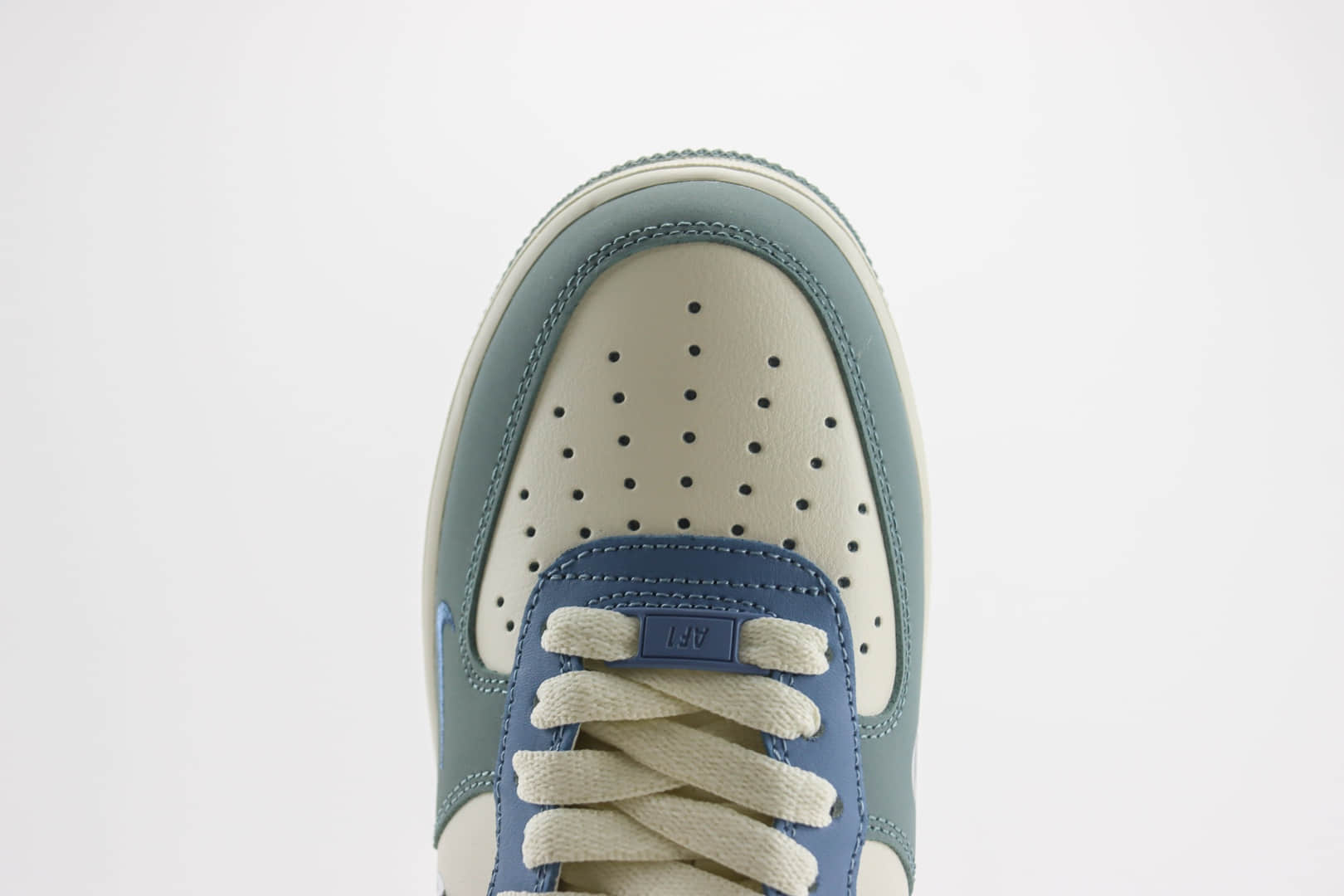 耐克Nike Air Force 1'07 Low”Star Tours“纯原版本空军一号AF1宇航员板鞋 莆田耐克货源 货号:DB3301-711