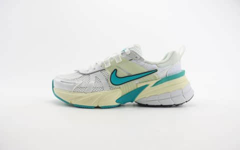 耐克Nike V2K Run Low纯原版本V2K白绿色复古跑鞋 莆田复刻鞋货源 货号：FD0736-105