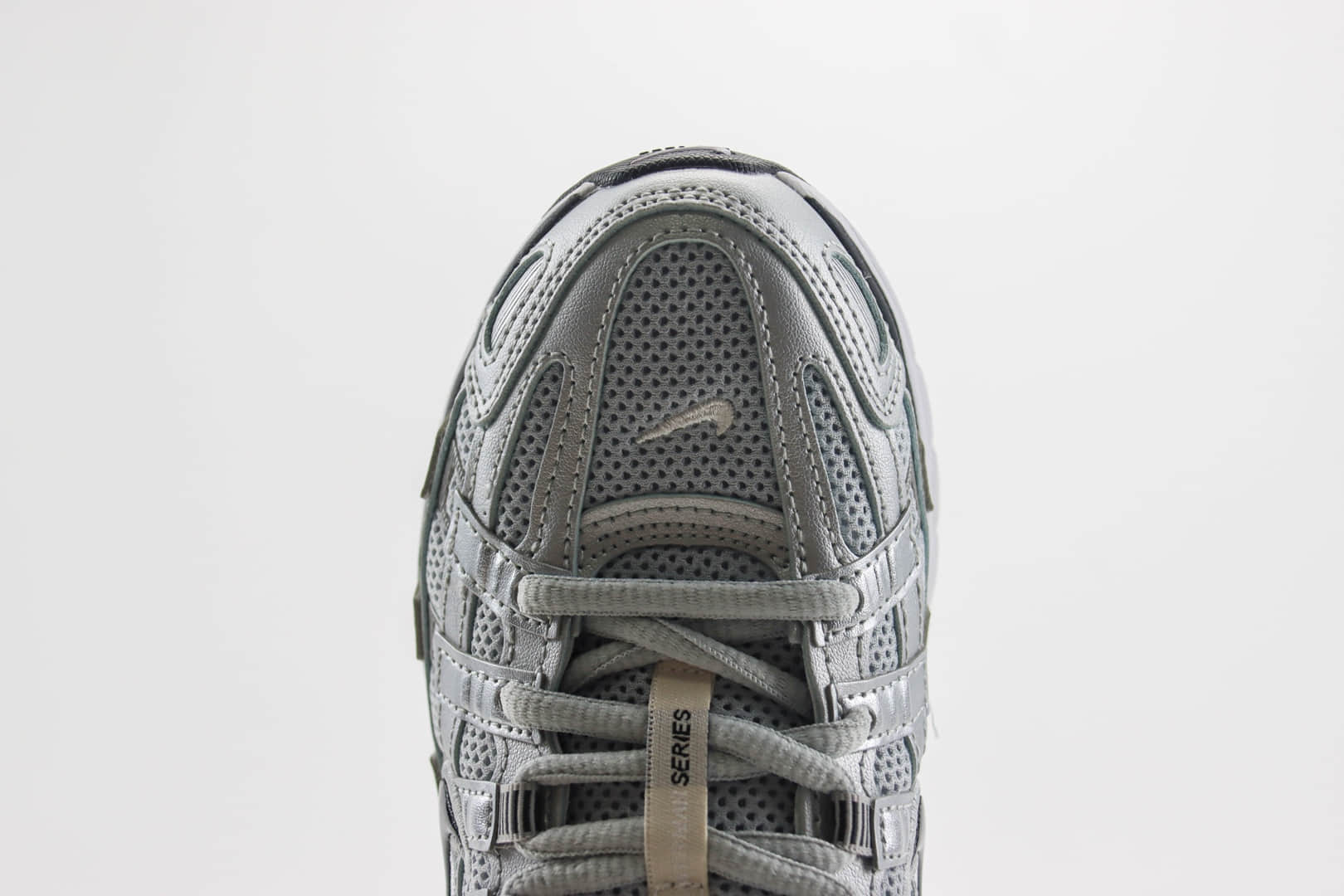 耐克Nike Initiator Running P-6000纯原版本银灰色Ins爆款老爹鞋 莆田耐克货源 货号:FD9876-101