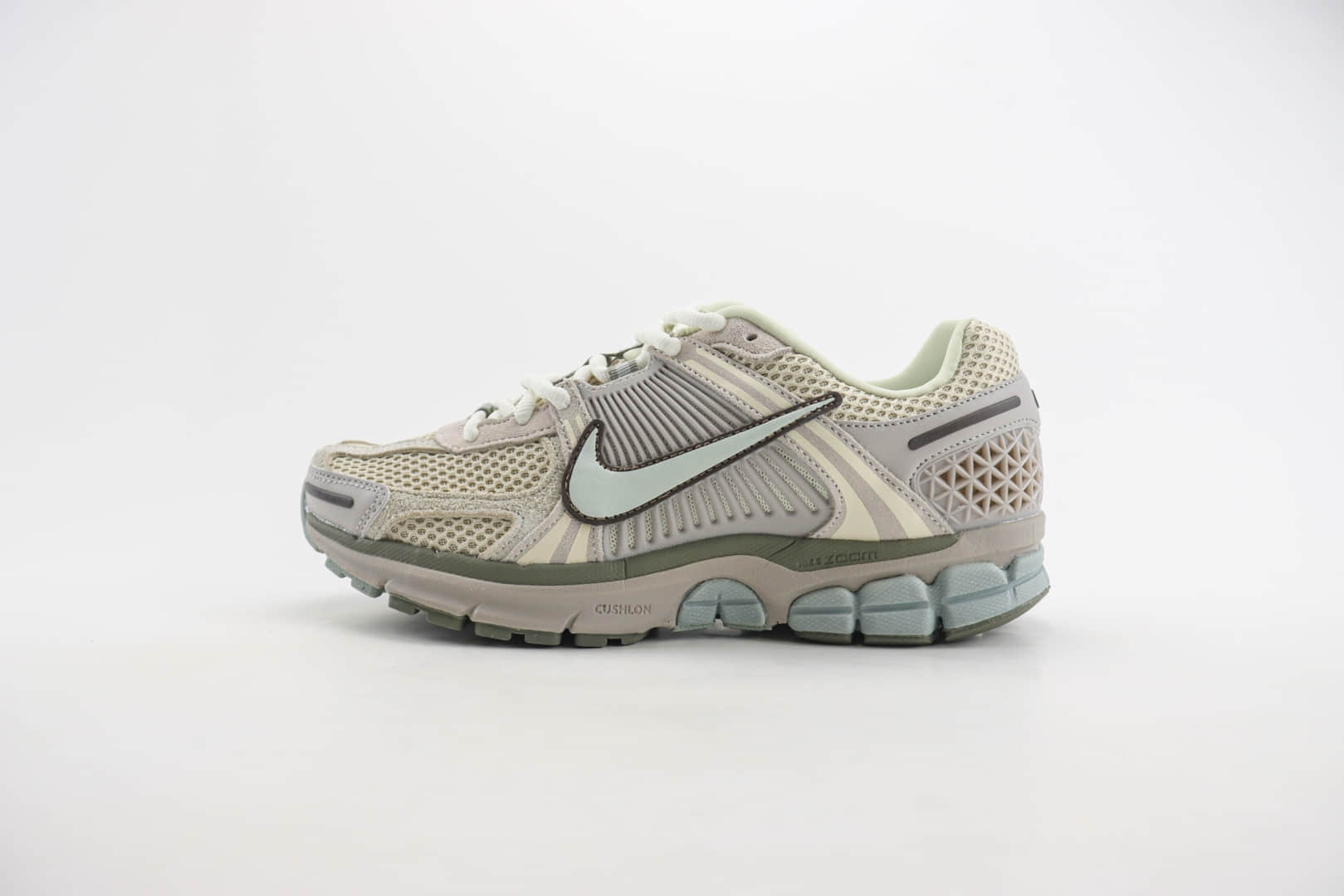 耐克Nike Zoom Vomero V5 SP纯原版本佛莫罗灰咖色复古跑鞋 莆田耐克代理 货号:FZ3653-104