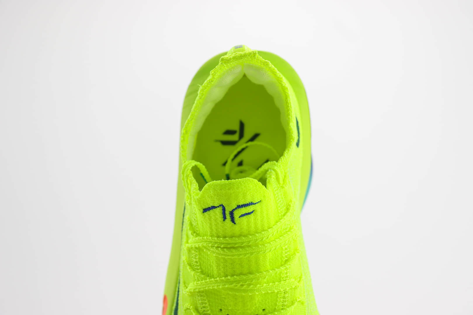耐克Nike Air Zoom Alphafly NEXT%3纯原版本荧光绿马拉松跑鞋 莆田耐克货源 货号：FD8315-700