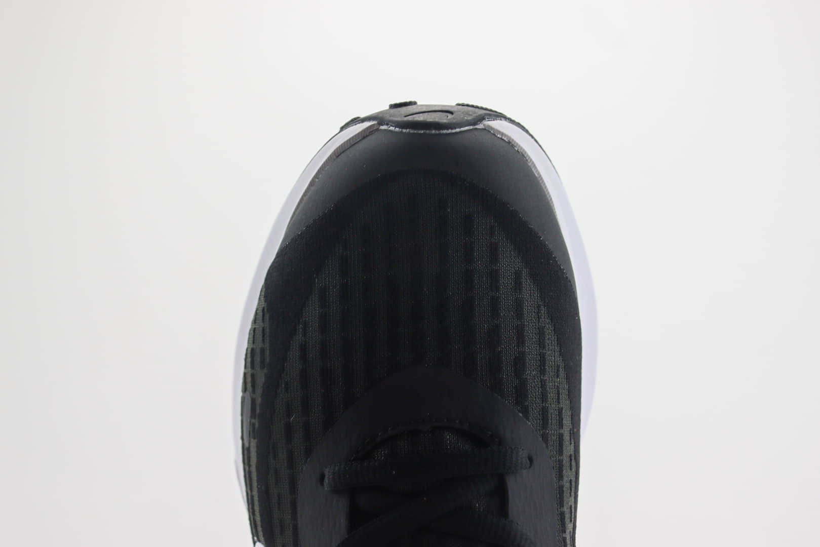 耐克Nike Journey Run纯原版本黑白马拉松跑鞋 莆田耐克货源 货号：FN0228-001