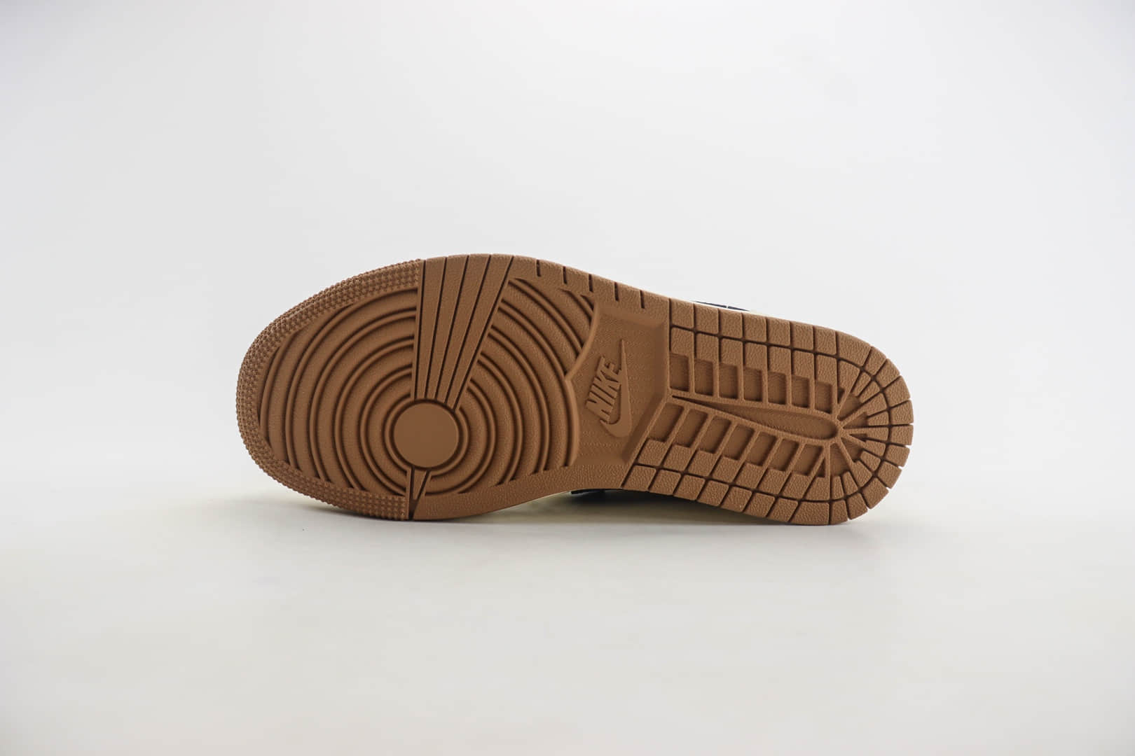 乔丹Supreme x Air Jordan 1 Low纯原版本低帮AJ1白蓝生胶Supreme联名板鞋 莆田AJ货源 货号：WG8850-011