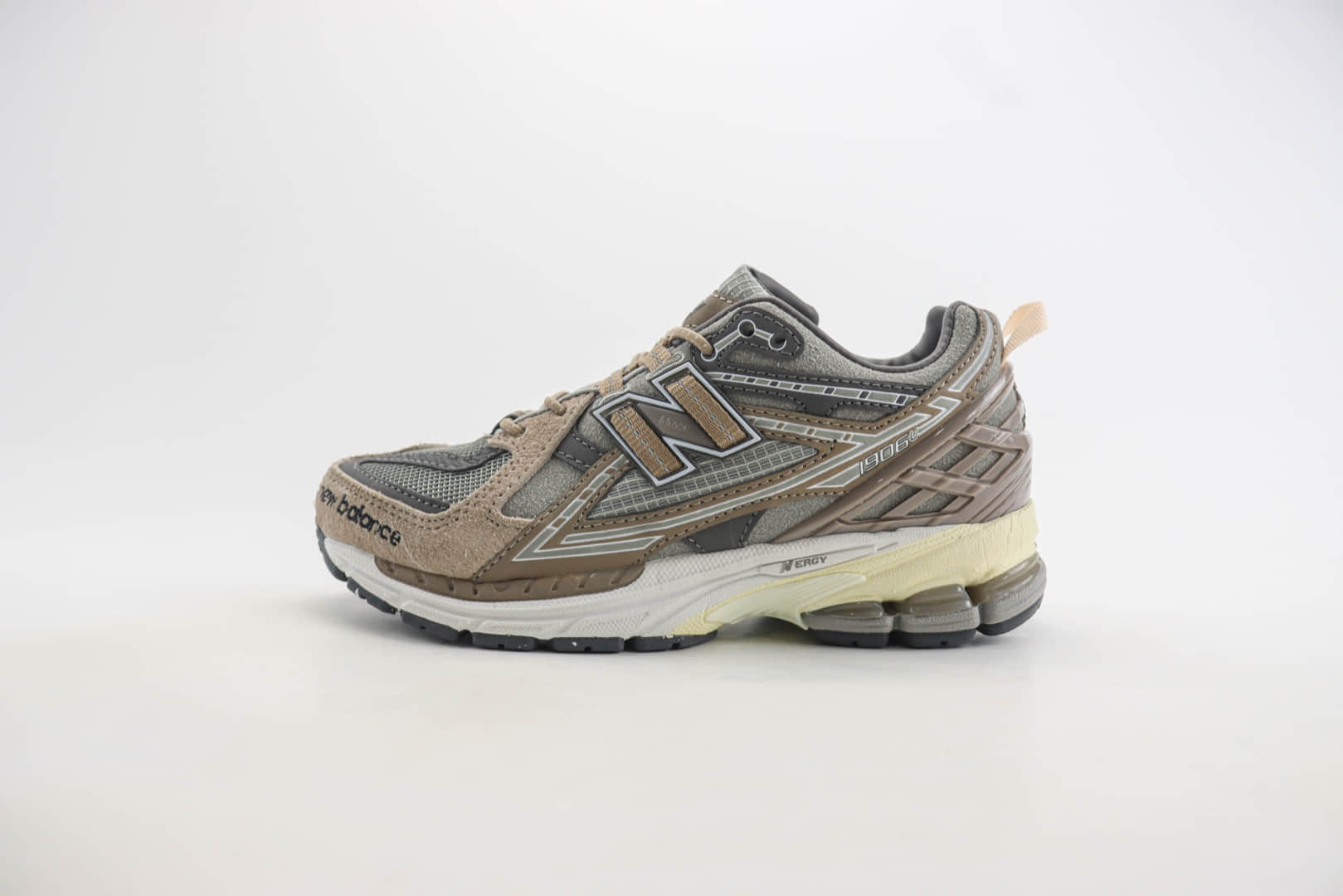 新百伦New Balance NB1906纯原版本NB系列复古慢跑鞋 复刻新百伦慢跑鞋 货号：M1906NIH
