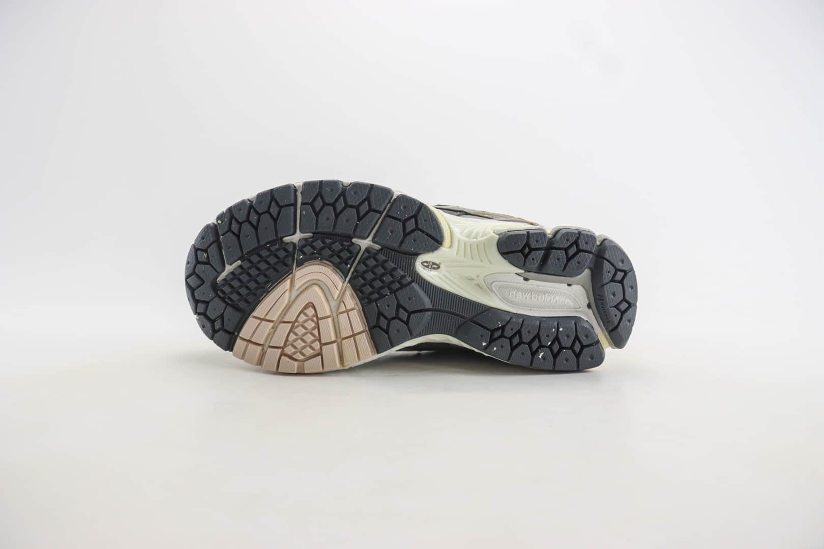 新百伦New Balance NB1906纯原版本NB系列复古慢跑鞋 复刻新百伦慢跑鞋 货号：M1906NIH