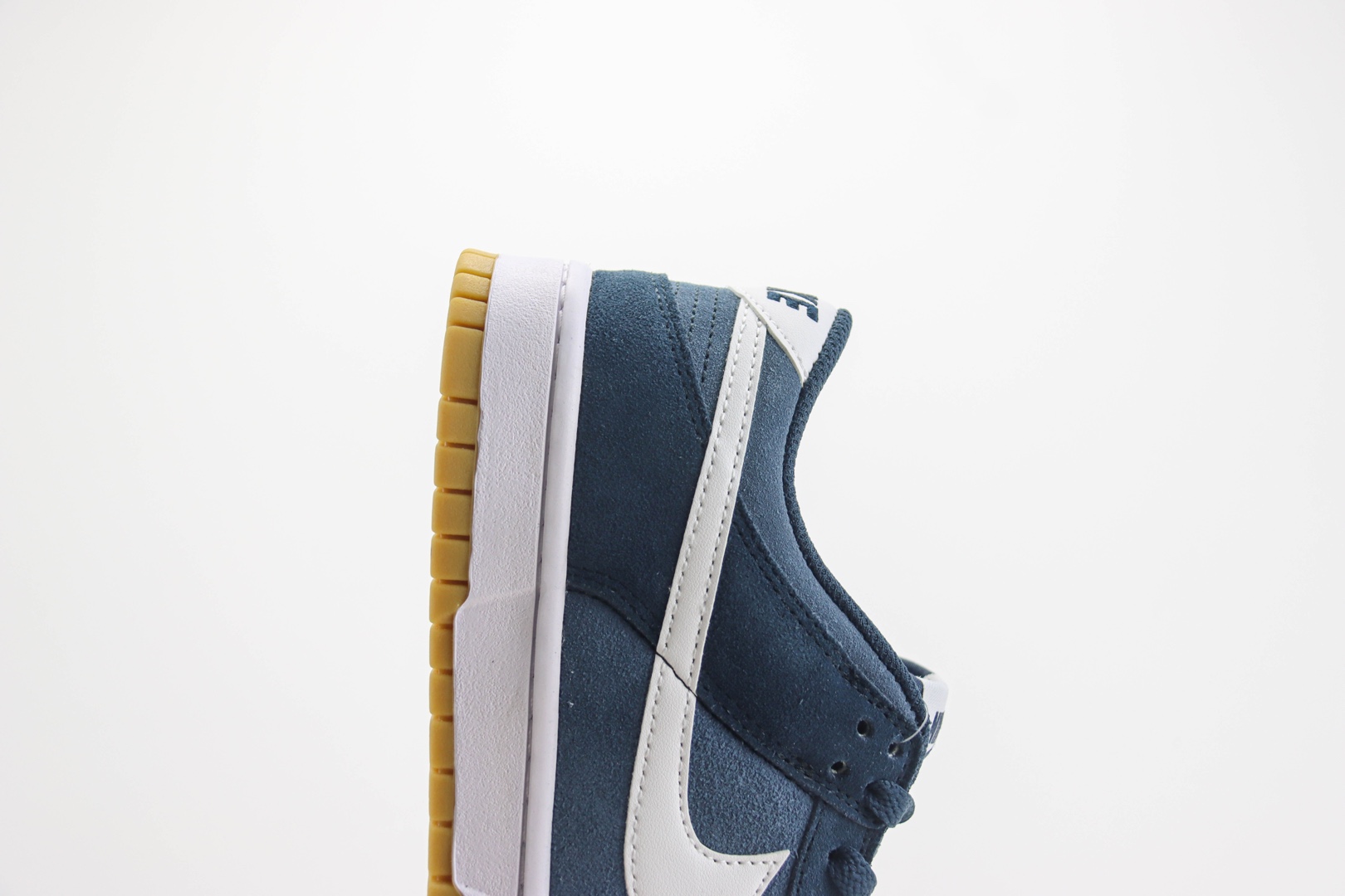 耐克Nike SB Dunk Low纯原版本低帮SB Dunk海军蓝白滑板板鞋 莆田天花板Dunk 货号：HQ1931-400