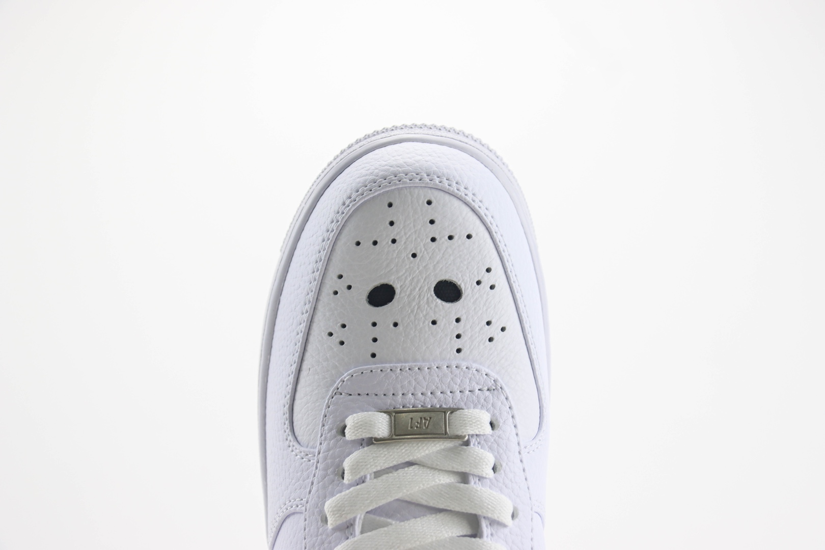 耐克Nike Air Force 1 ‘07 Low纯原版本空军一号AF1万圣节面具纯白运动板鞋 莆田天花板AF1 货号：IB4025-100