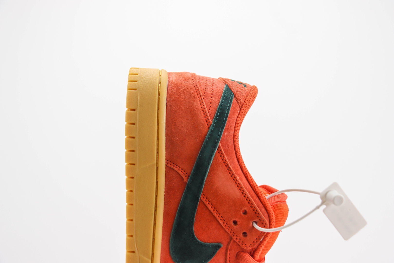耐克Nike SB Dunk Low纯原版本低帮SB Dunk麂皮橙生胶滑板板鞋 莆田耐克代理 货号：HF3704-800