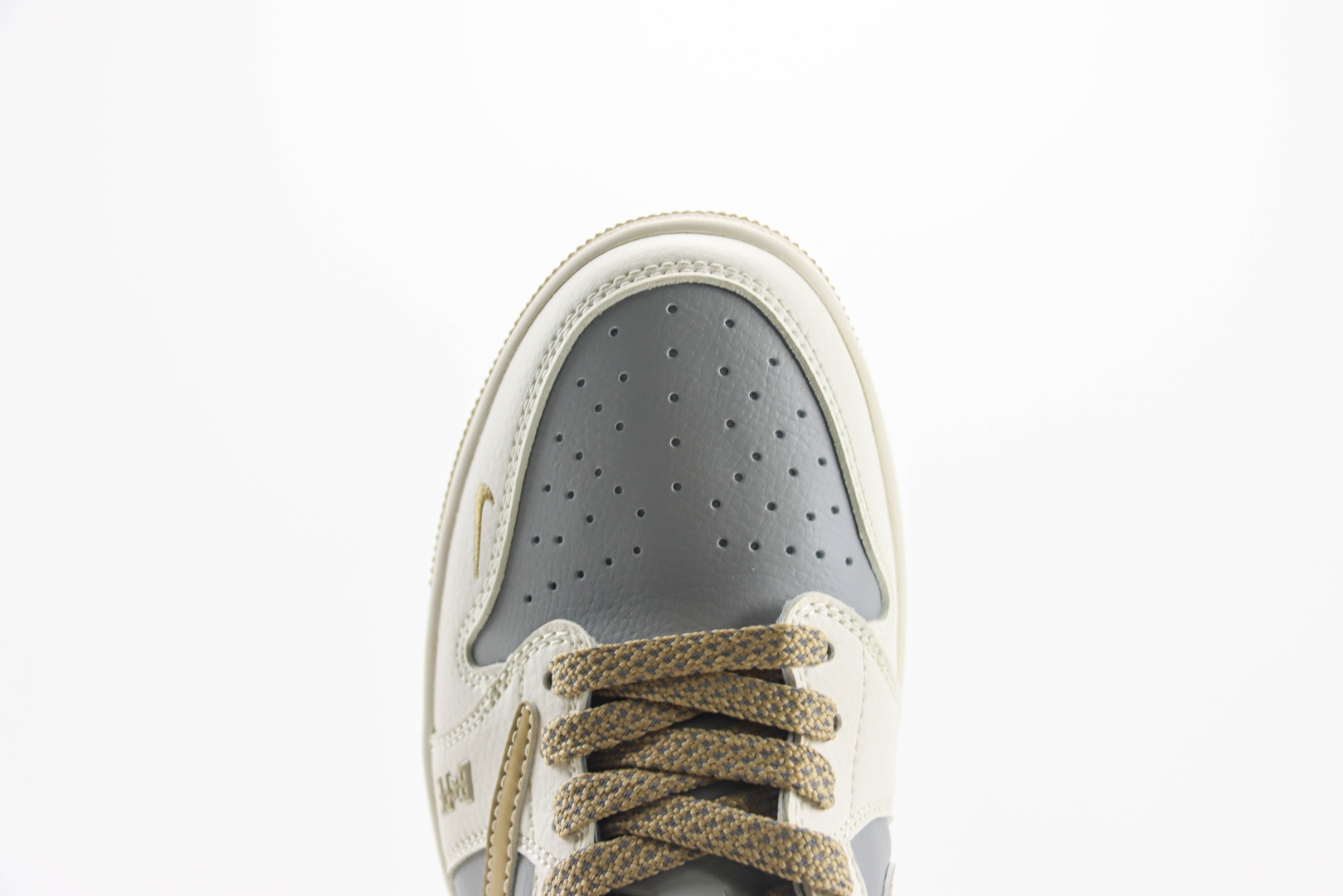 乔丹BAPE x Air Jordan 1 Low纯原版本猿人头联名AJ1米灰卡其低帮休闲板鞋 莆田AJ货源 货号：BB6511-623