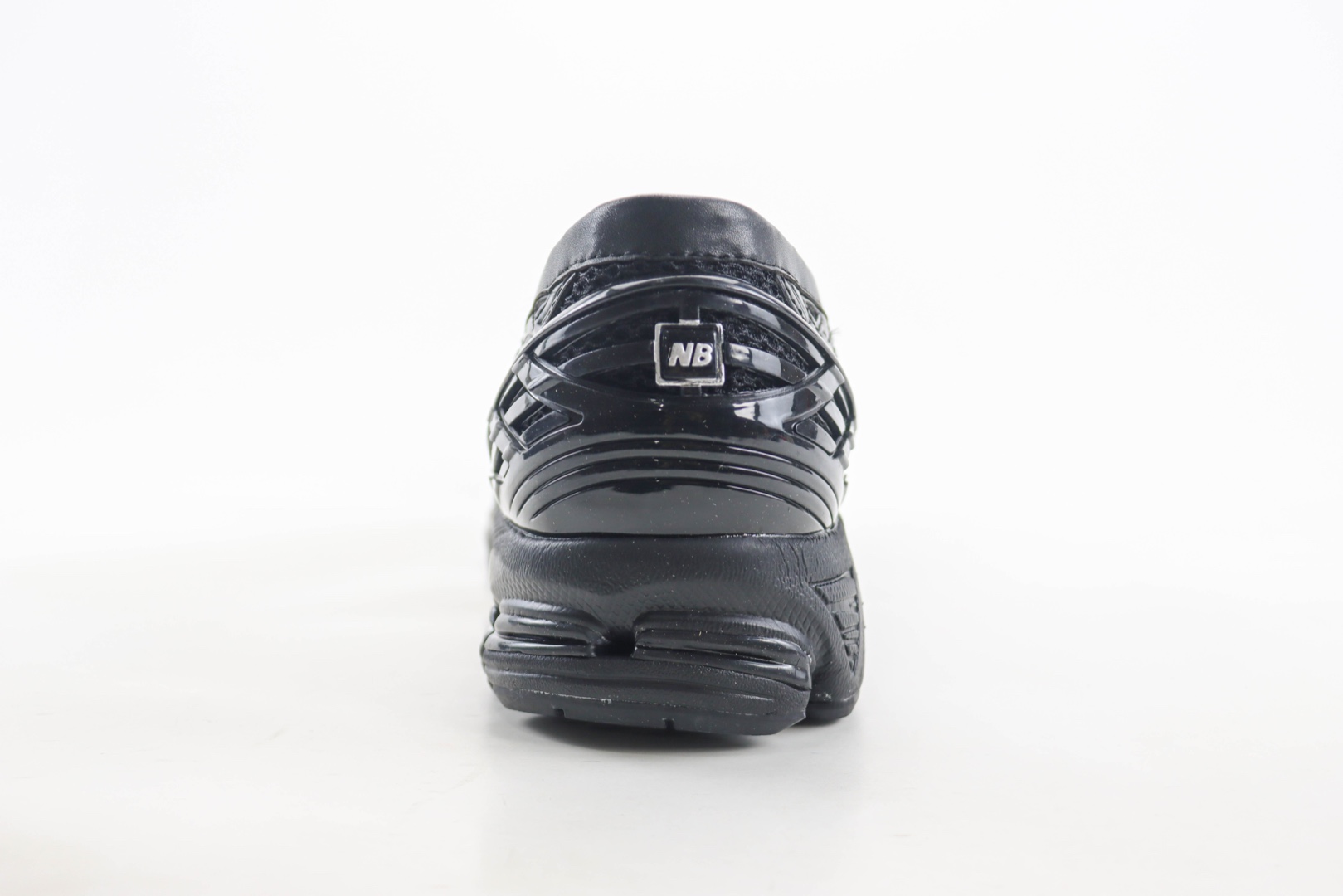 新百伦New Balance 1906纯原版本NB1906黑色一脚蹬豆豆鞋复古运动鞋 莆田新百伦货源 货号：U1906LAI