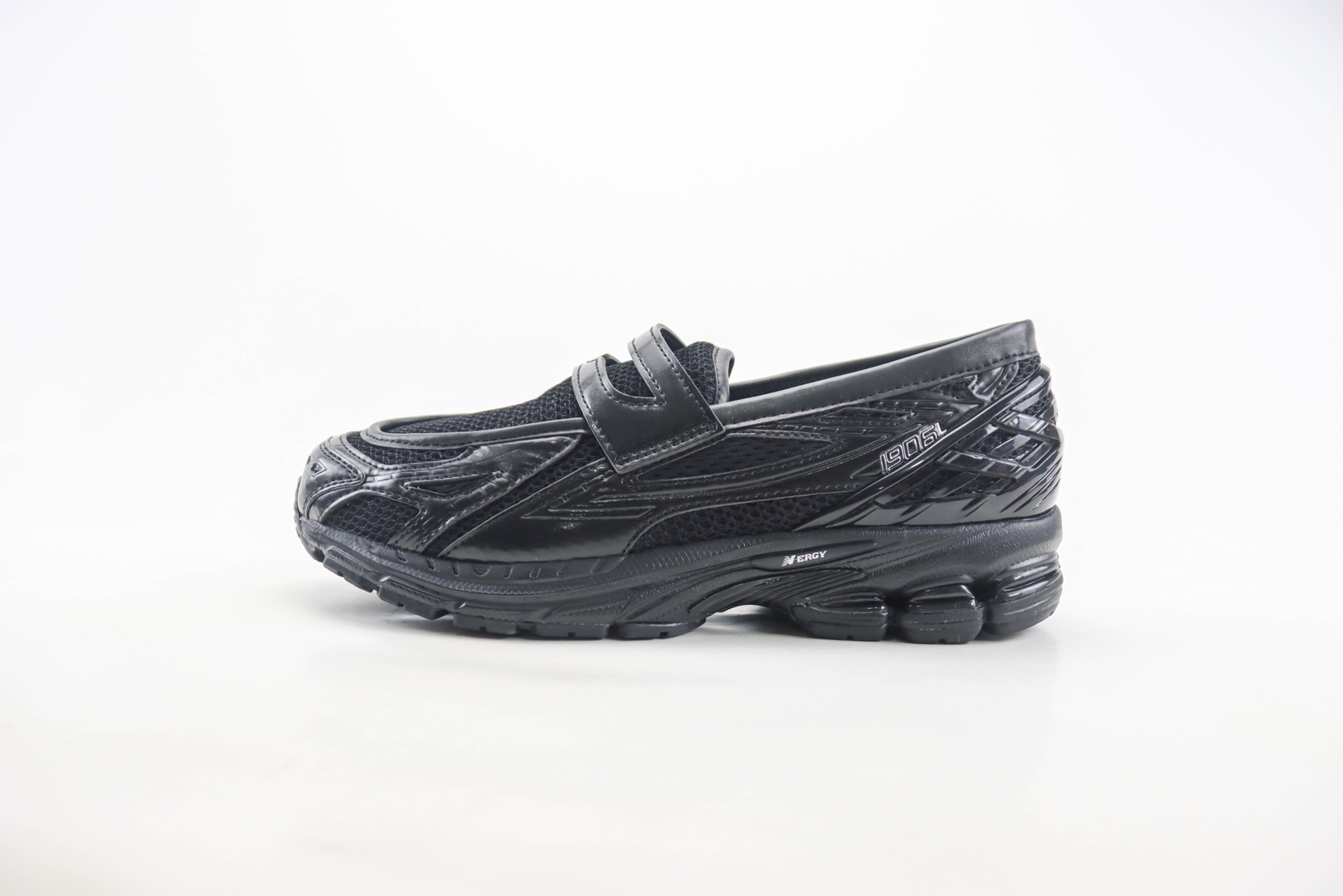新百伦New Balance 1906纯原版本NB1906黑色一脚蹬豆豆鞋复古运动鞋 莆田新百伦货源 货号：U1906LAI