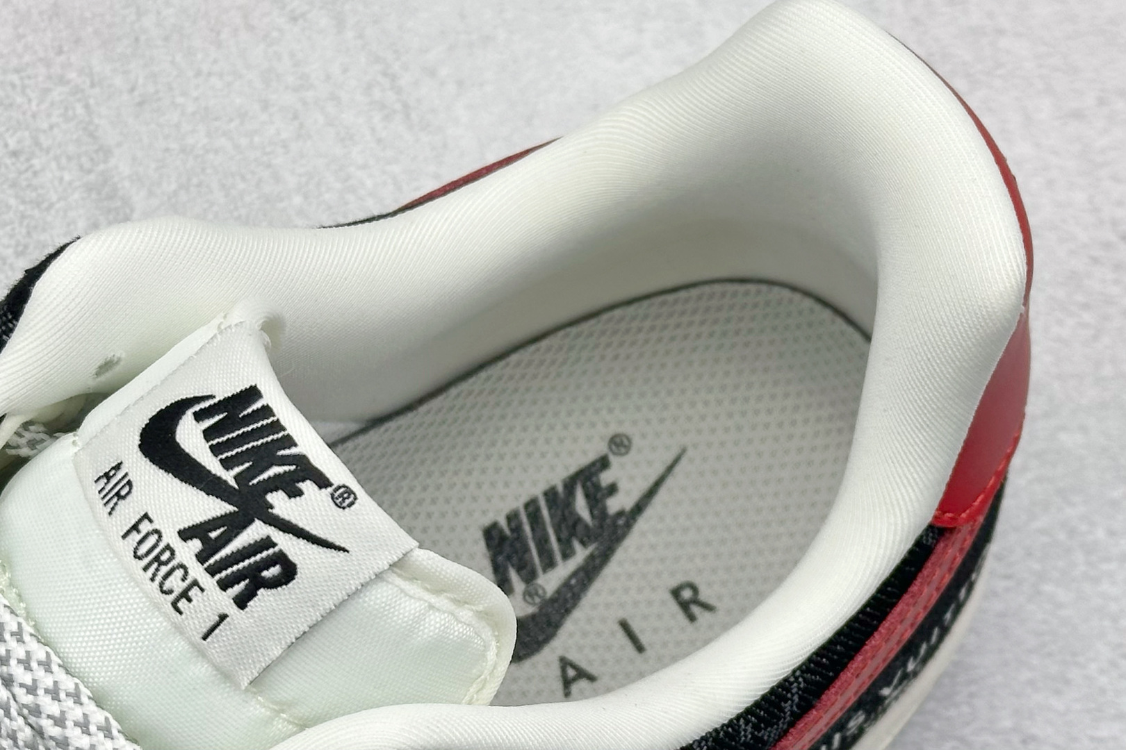耐克Nike Air Force 1'07 Low纯原版本空军一号LV联名AF1白红黑牛仔板鞋 莆田耐克货源 货号：ZD1988-002