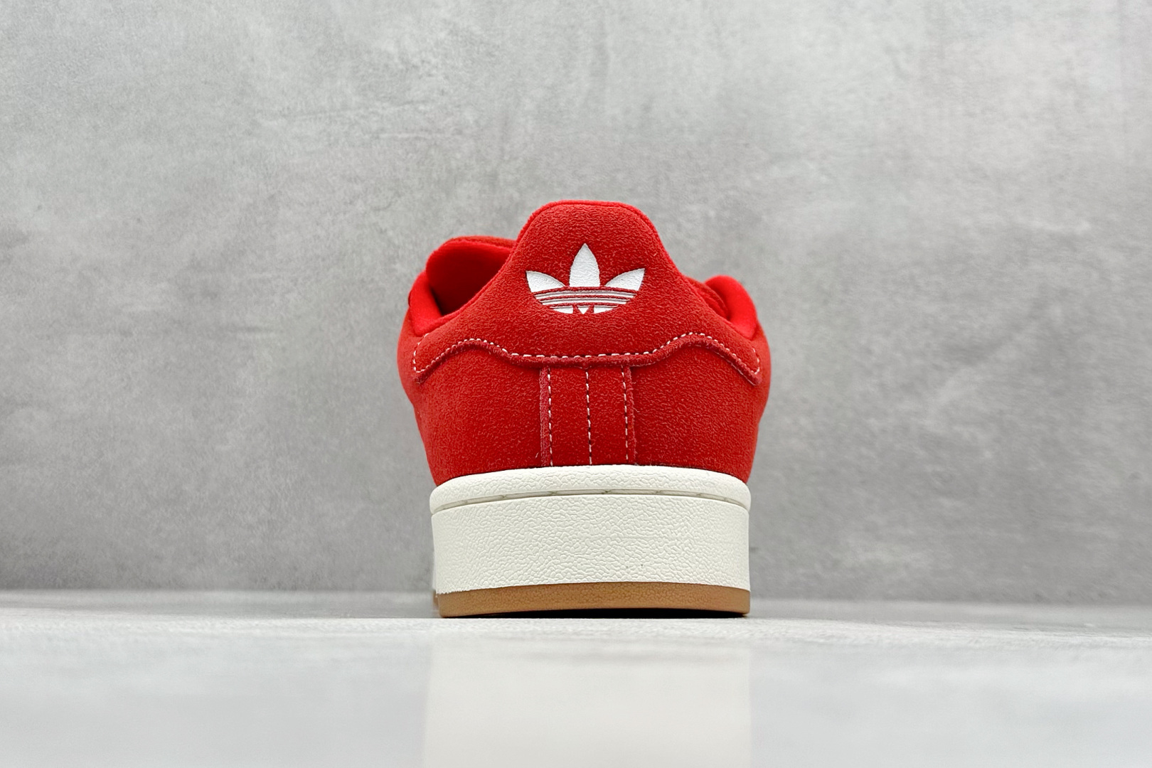 阿迪达斯adidas Originals Campus 00s纯原版本红白色面包鞋运动板鞋 莆田阿迪达斯货源 货号：H03474