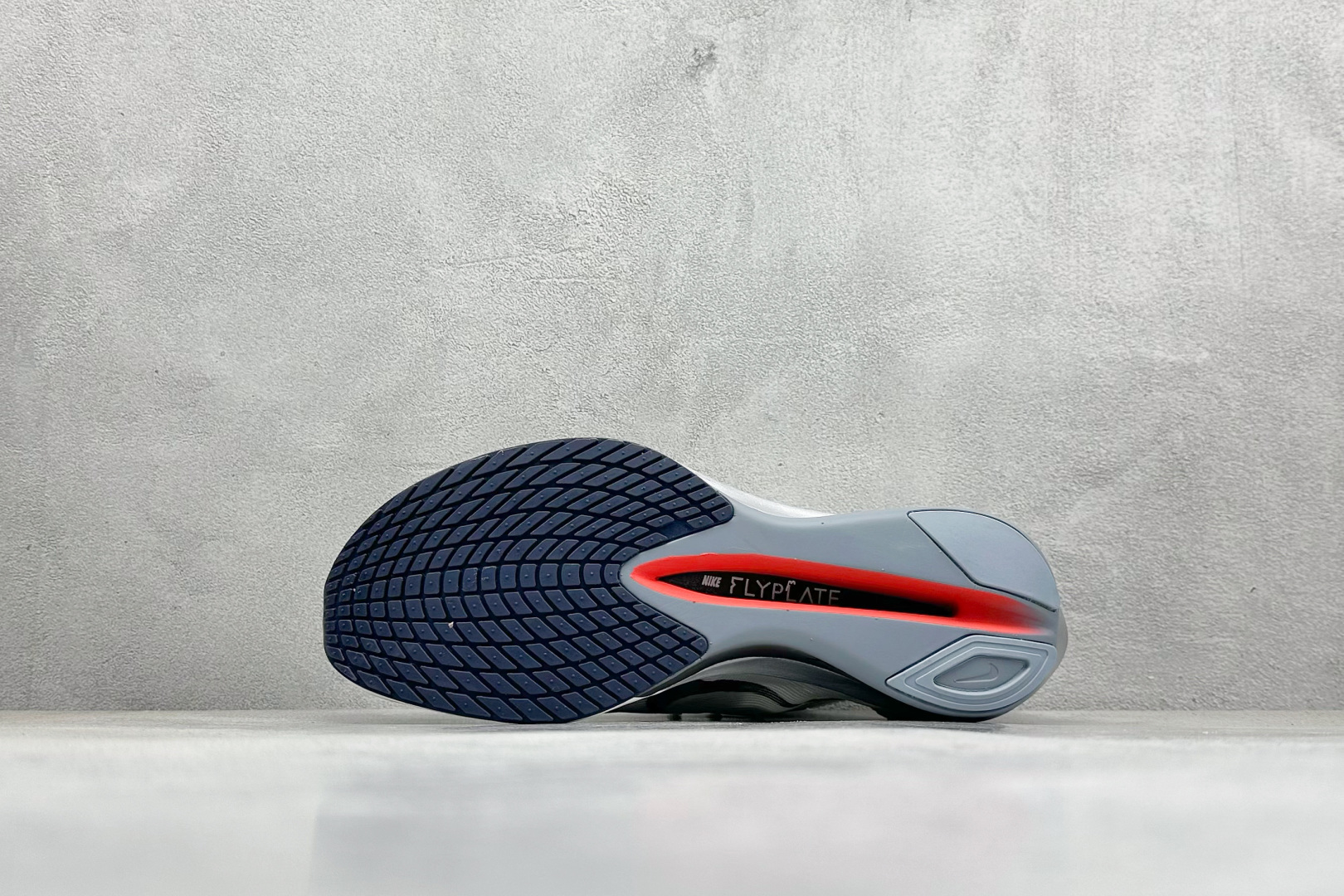 耐克Nike ZoomX Vaporfly NEXT% 4马拉松系列公路竞速超轻缓震跑步鞋信息资讯大全 货号:HF6412-100