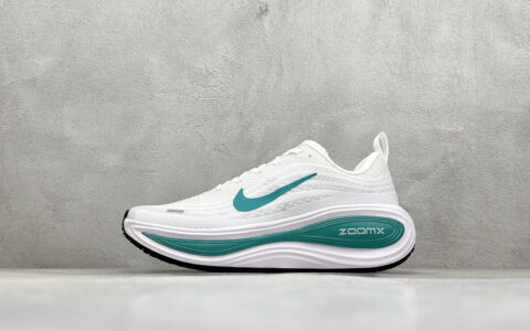 耐克Nike Air Zoom Vomero Plus纯原版本白绿色减震透气跑鞋 莆田耐克代理 货号：HV8154-100