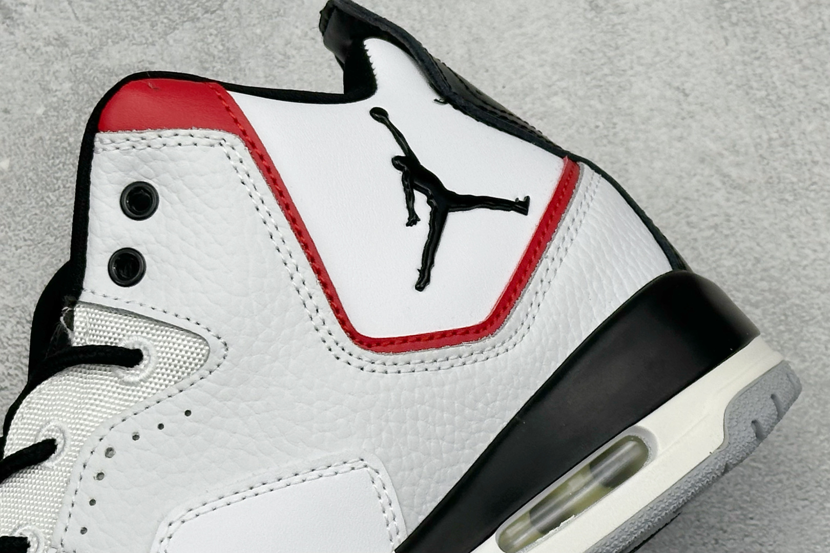 乔丹Air Jordan Courtside 23纯原版本AJ23白黑红复古篮球鞋 莆田AJ工厂 货号：HV1808-101